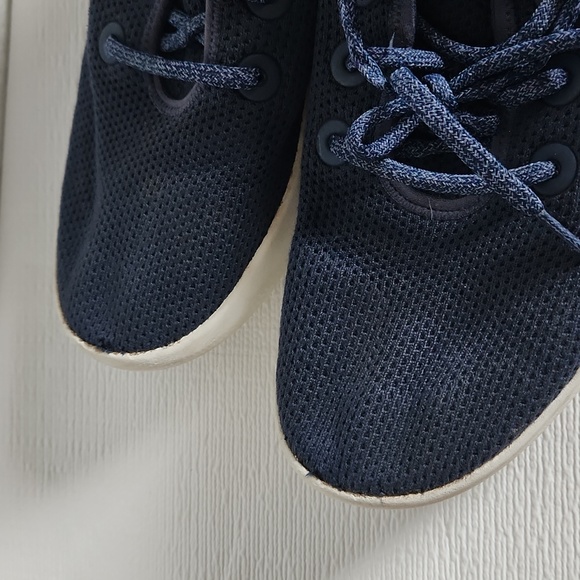 Allbirds Snakers - Picture 7 of 10